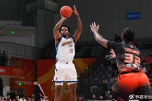 世俱杯-都是全额保障！浙江广厦已经将四名外援合同正式转正，王博眼光毒辣|布朗|卡尔顿|塔克|上海|全额保障合同_新浪体育_新浪新闻